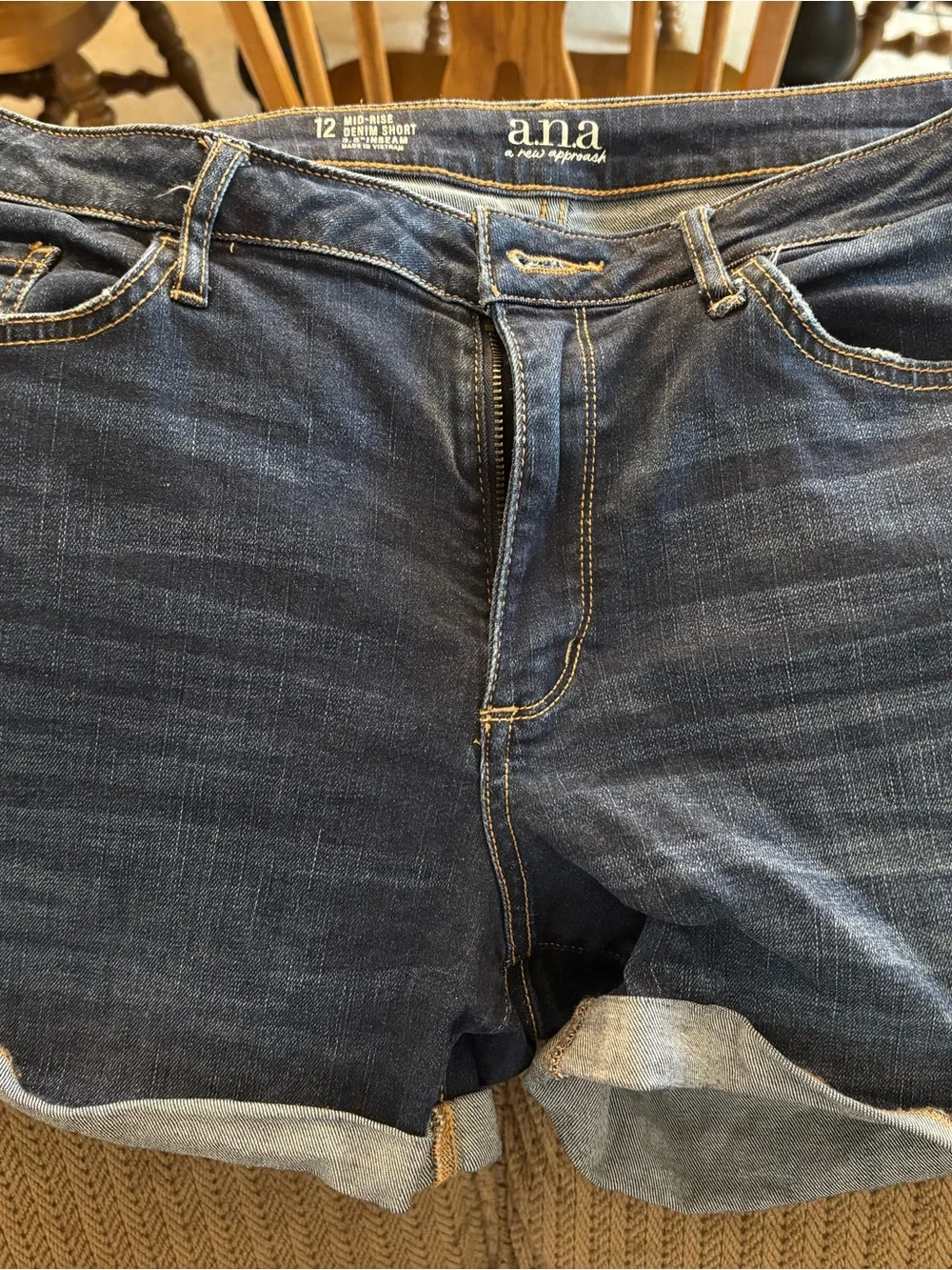 a.n.a Women’s Dark Indigo Denim Jean Shorts 3 Pairs - Picture 2 of 10